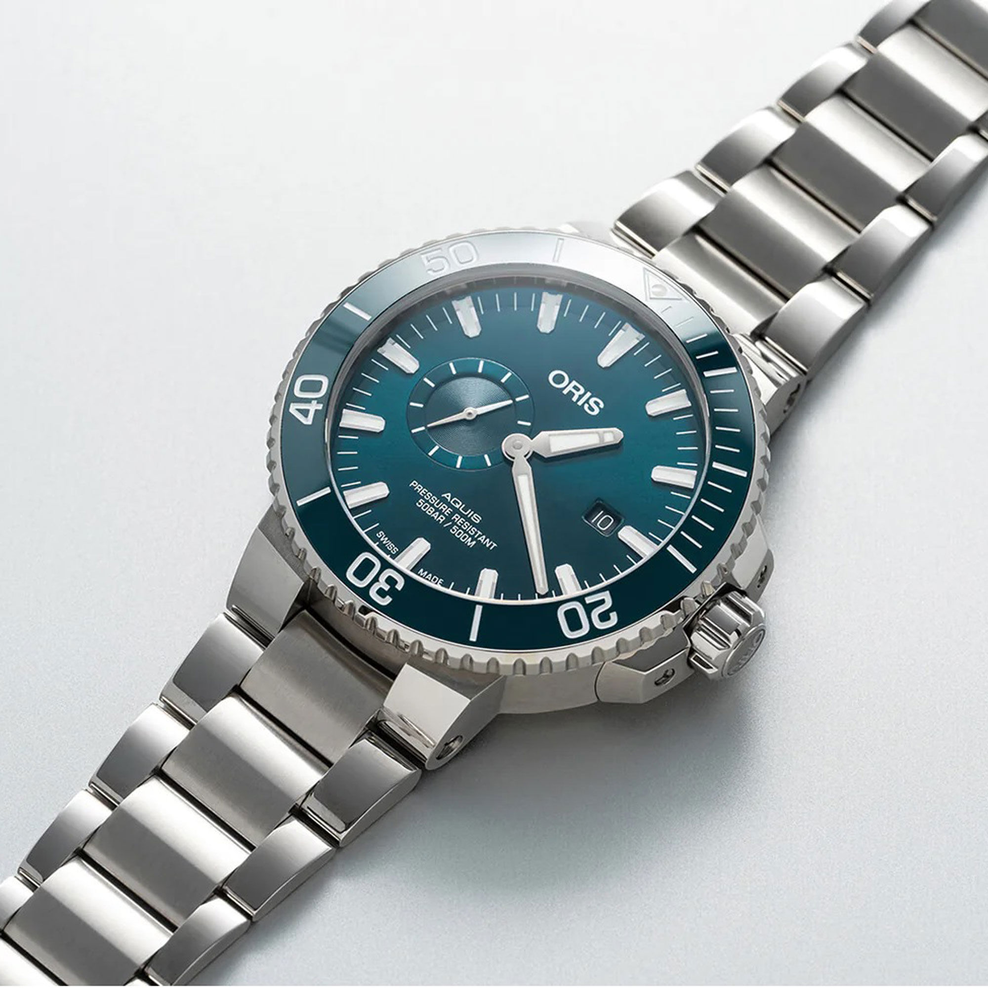 Oris Aquis Small Second Date Blue Dial Watch 45.5mm