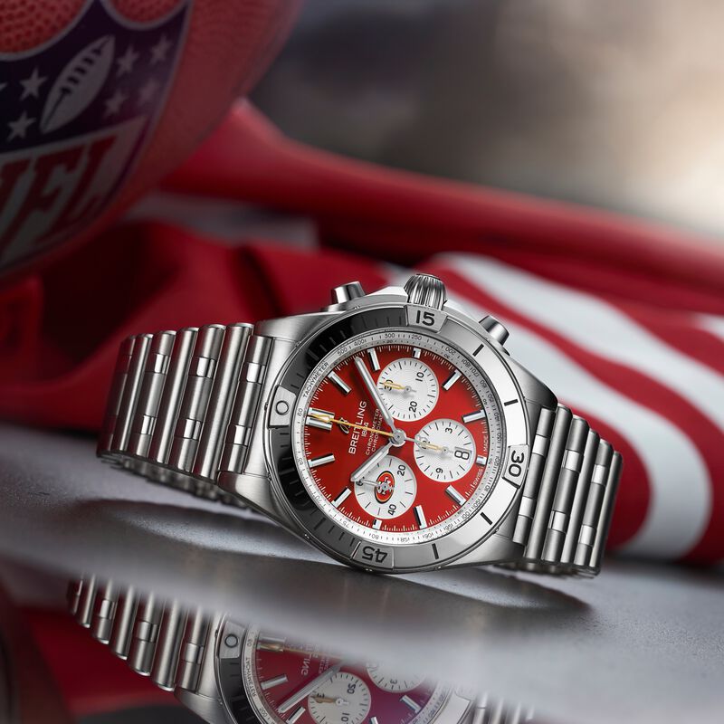 Breitling Chronomat San Francisco 49ers Red Dial Watch, 42mm image number 3