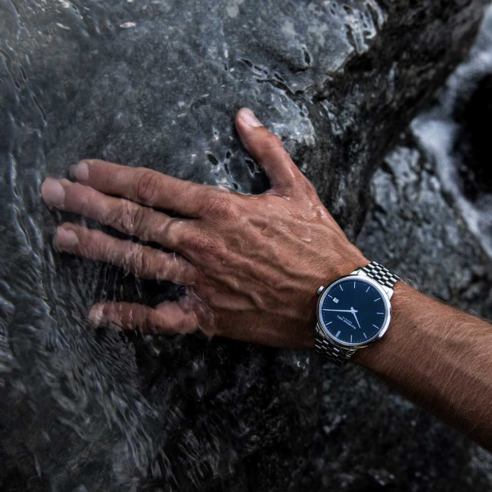 Raymond weil blue sale face watch