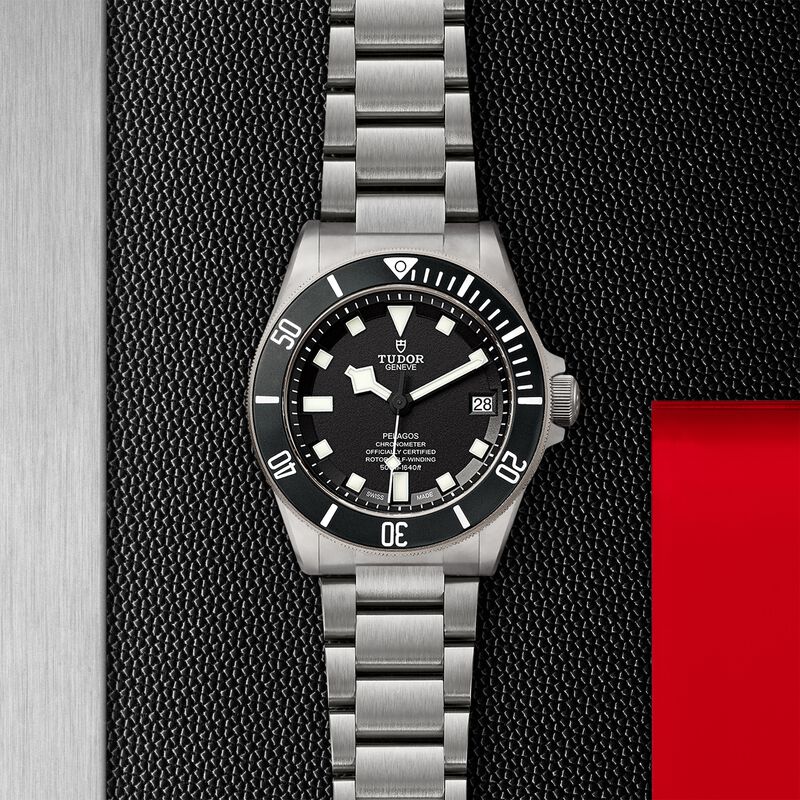 TUDOR Pelagos Watch, Steel Case Black Dial Steel Bracelet, 42mm image number 3