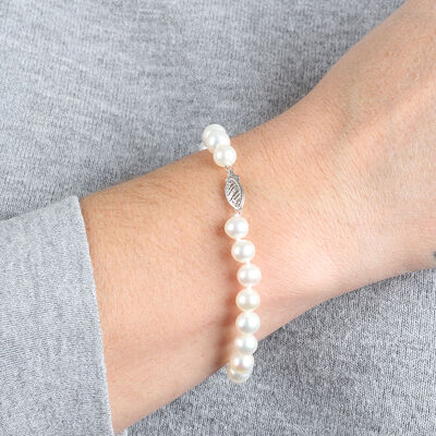 Cultured Freshwater Pearl Bracelet 14K