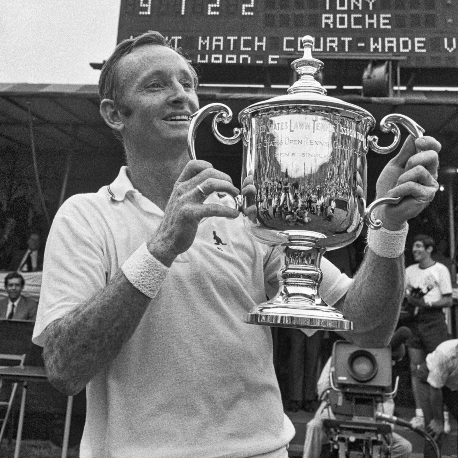 Rolex and US Open Tennis - Ben Bridge | Lifting the trophy